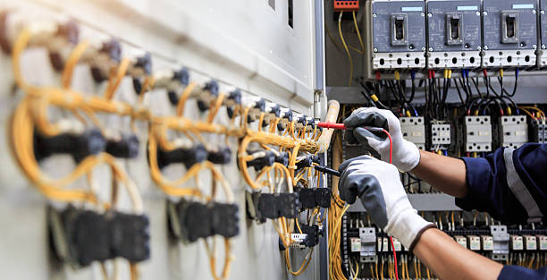 Professional Generator Installation technician working in Tarpon Springs, FL